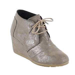 Toms Taupe Shine Wedges 6.5M